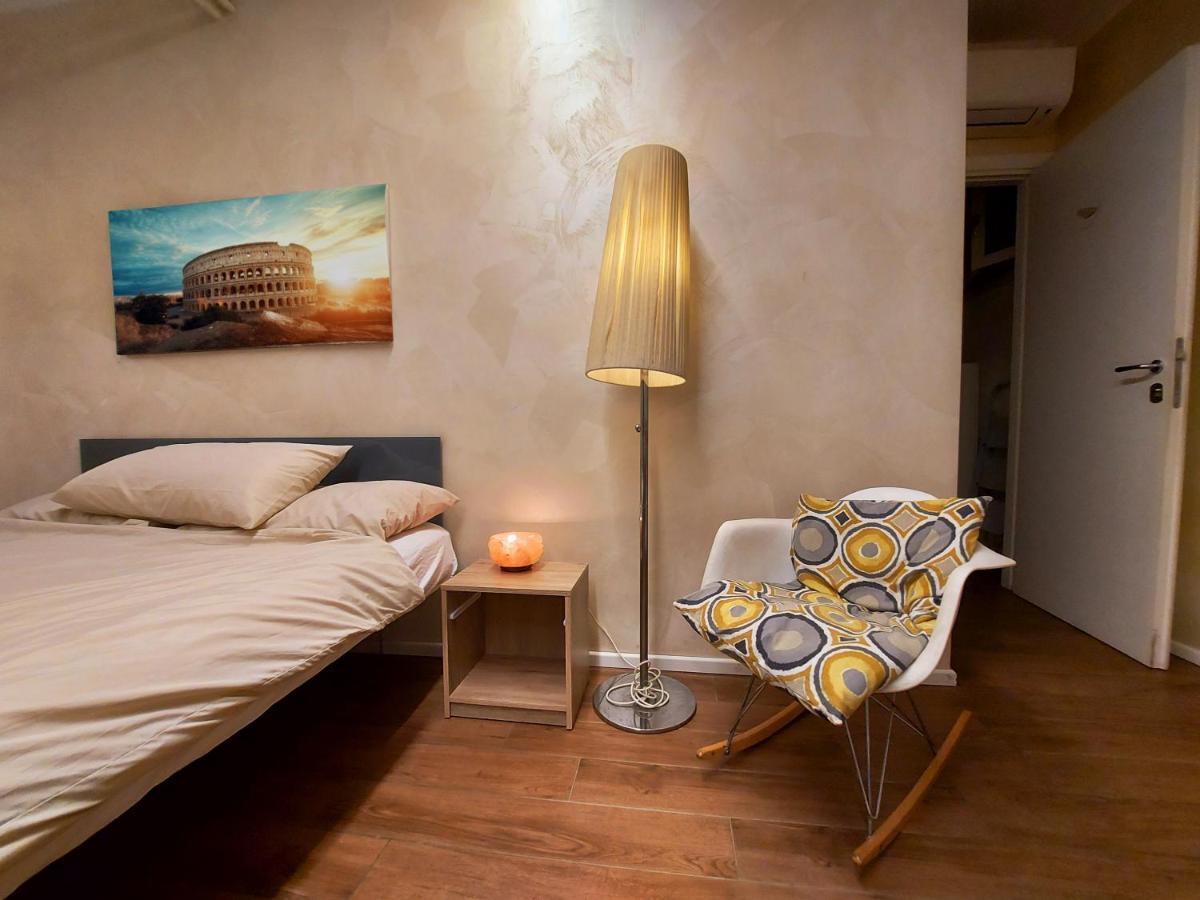 Free Breakfast - Big Apartment In The Heart Of Róma Kültér fotó